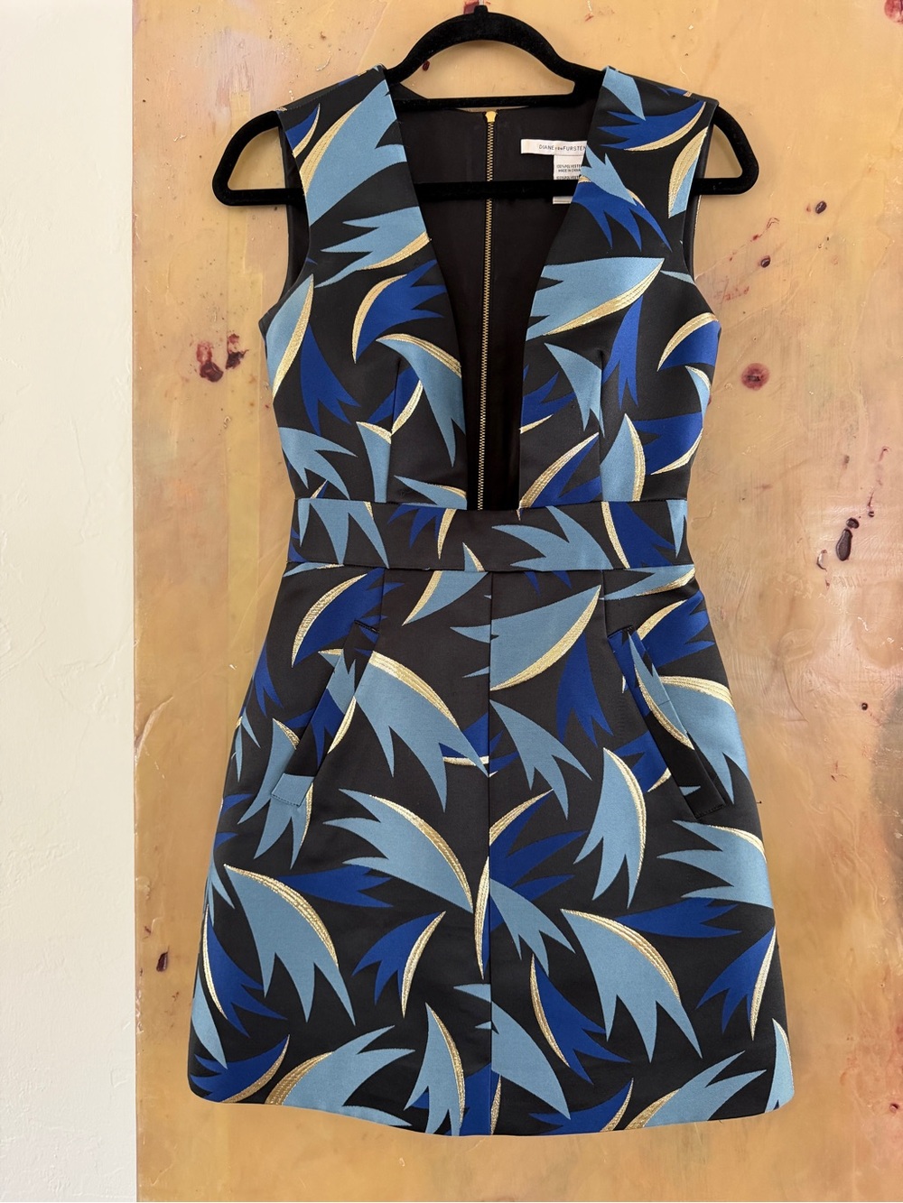 Diane Von Furstenberg Navy Blue Leaf-Print Plunge Mini Dress